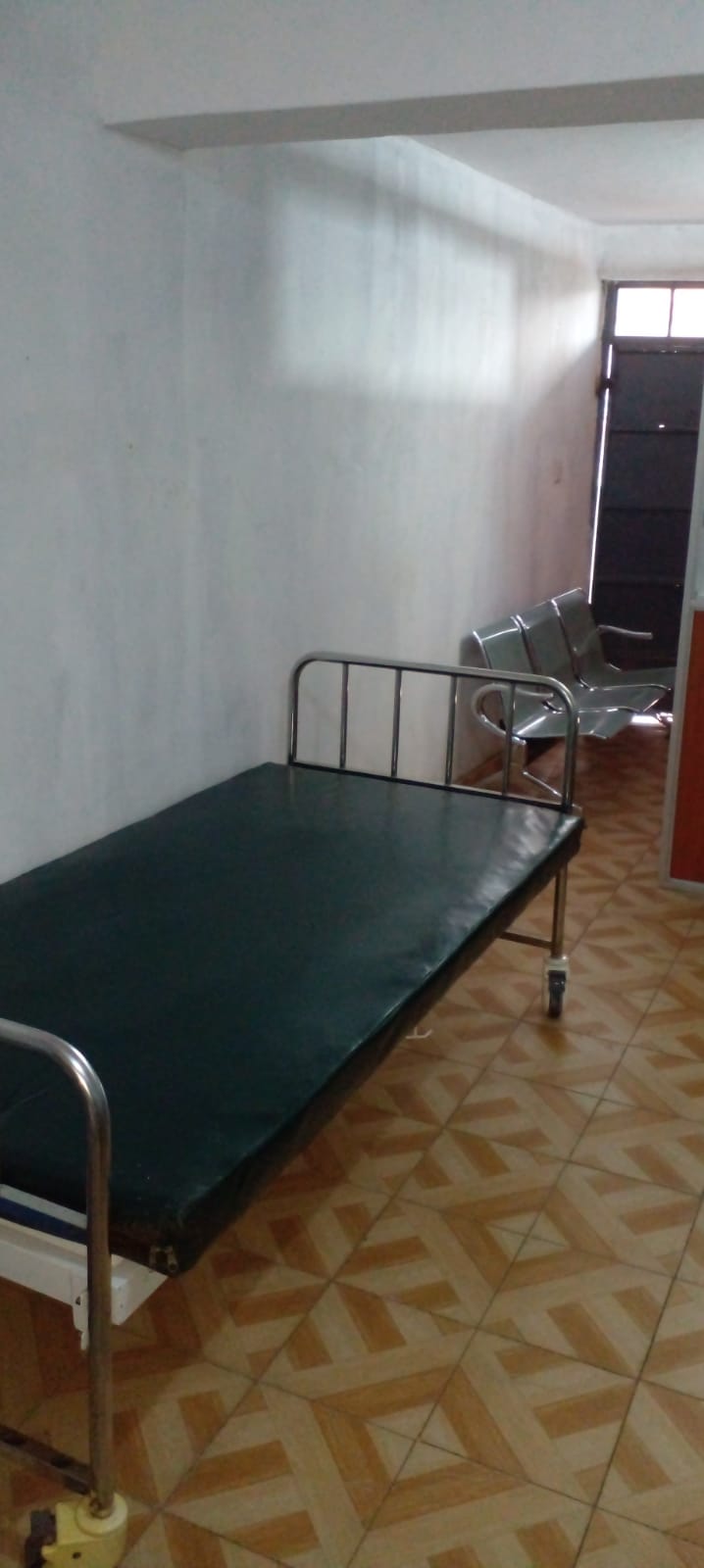 MWIKI Modern Health Centre 1